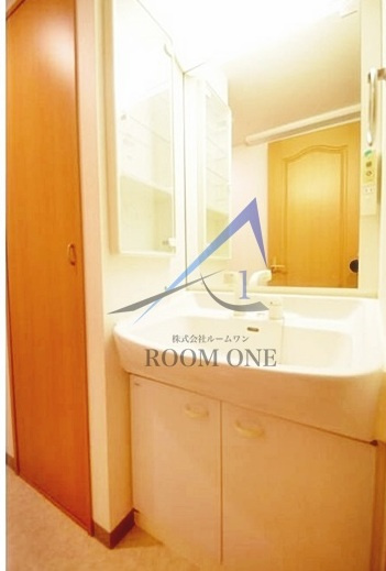 エクセシオーネ目黒の洗面所|洗面台です。