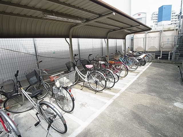 サンヴェール神戸のその他共用部分|敷地内の駐車場