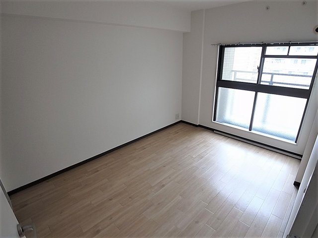 サンヴェール神戸の内装|和室も入れ替え、板の間がさらに広さを演出