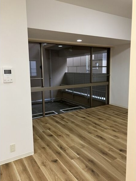 プロシード桜之宮の居間・リビング