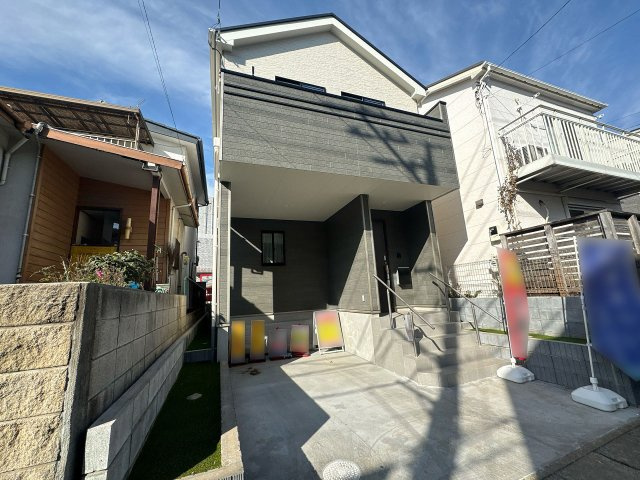 【外観】 | ふじみ野市鶴ケ舞1丁目　新築一戸建住宅　全1棟　(ふじみ野店) | 建物完成につきご内覧可能！お気軽にマイタウンふじみ野店にお問い合わせください！