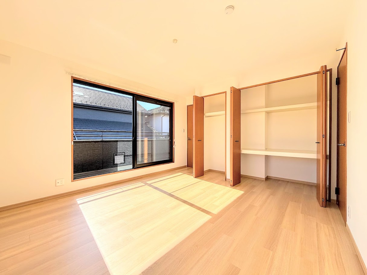 栄区野七里　中古戸建て　第1の洋室|◆子育て世代のスタッフもいますので、お客様目線での物件選び、ご提案が可能です。お問い合わせいただきました物件以外も多数ご紹介させていただきます。