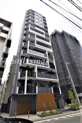 レガシア千代田三崎町のエントランス