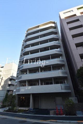 パークアクシス三番町のエントランス