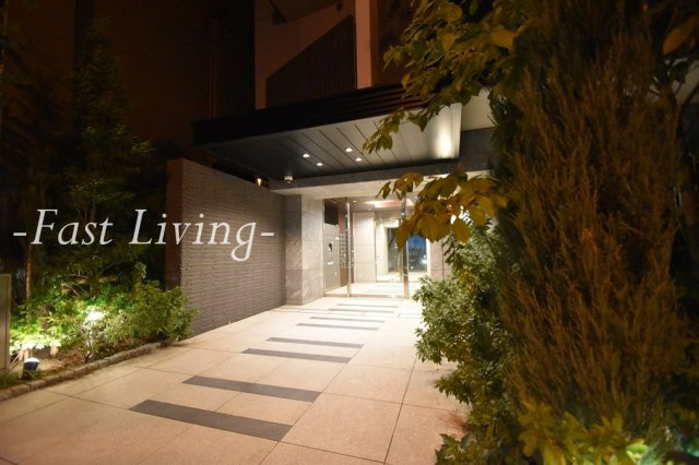 ＧＬＡＣＩＥＲ神保町