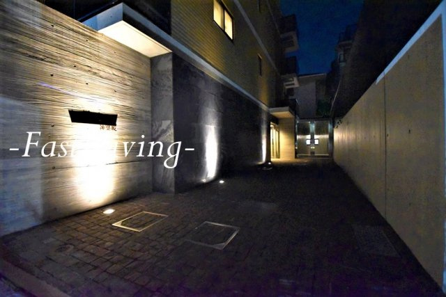 クロノガーデン神楽坂の外観