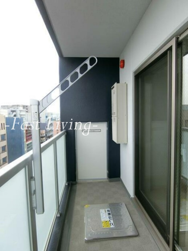 リブリ・神楽坂のバルコニー