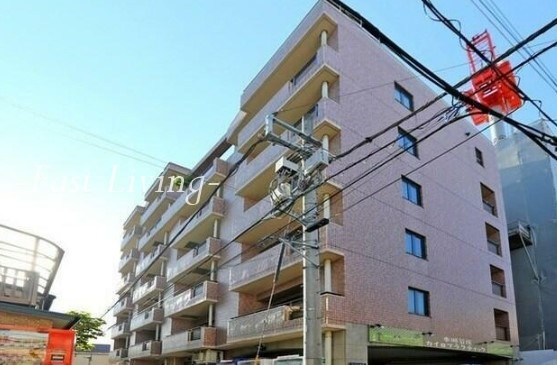 MYハイツ本郷のエントランス