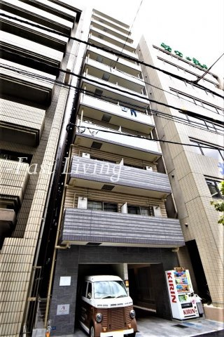 リバーレ日本橋三越前のエントランス