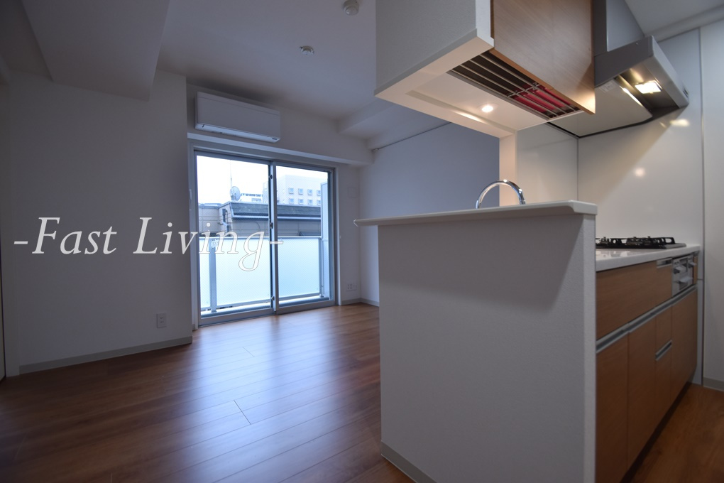 コートヒル本郷の居間・リビング