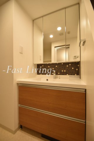 コートヒル本郷の洗面所