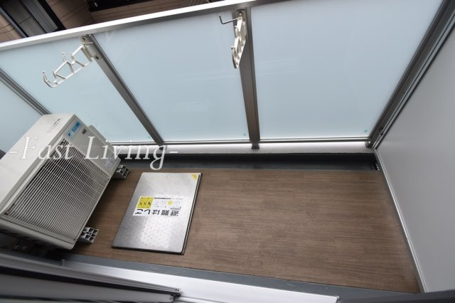 コートヒル本郷のバルコニー