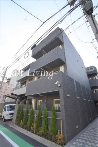 シャッツクヴェレ神楽坂のエントランス