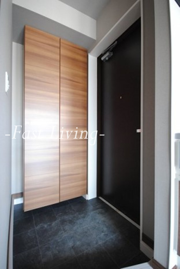 アリカ文京本郷の玄関