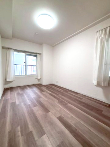 ライオンズマンション中島公園通りの洋室