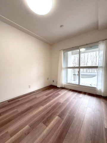 ライオンズマンション中島公園通りの洋室