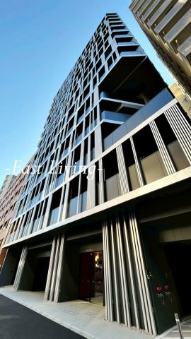 ZOOM信濃町のエントランス