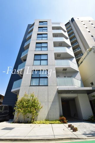 オーギュメント牛込神楽坂のエントランス