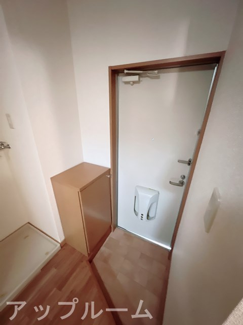 シャトー愛の玄関