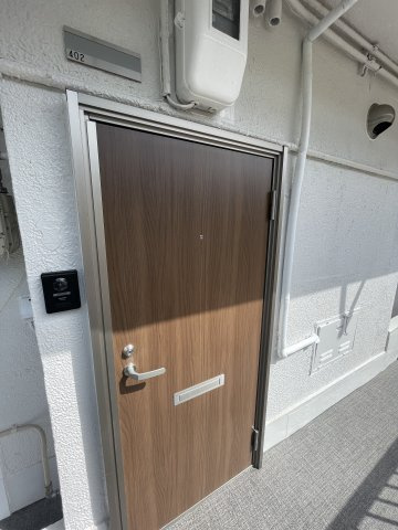ヴァンクール高東町の玄関