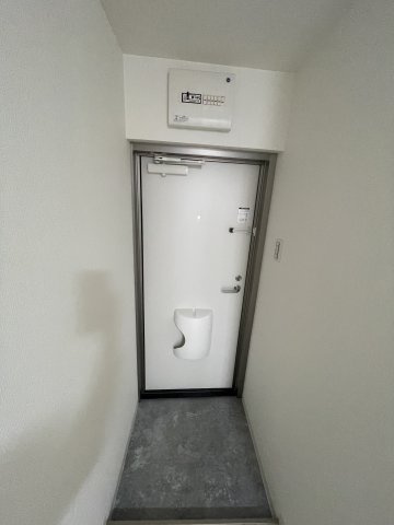 ヴァンクール高東町の玄関