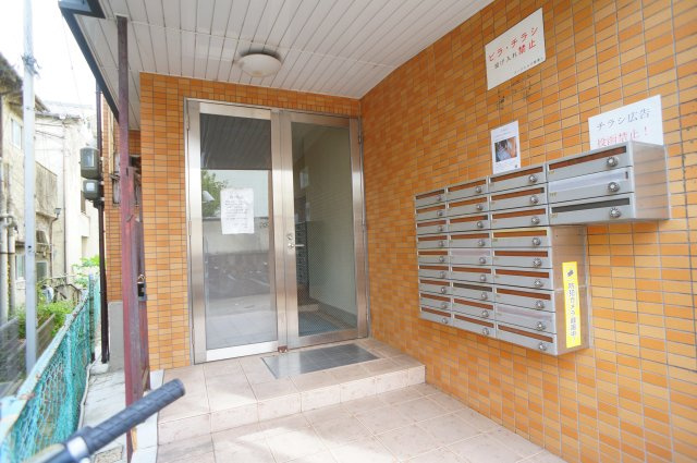 奈良パークヒルズのエントランス