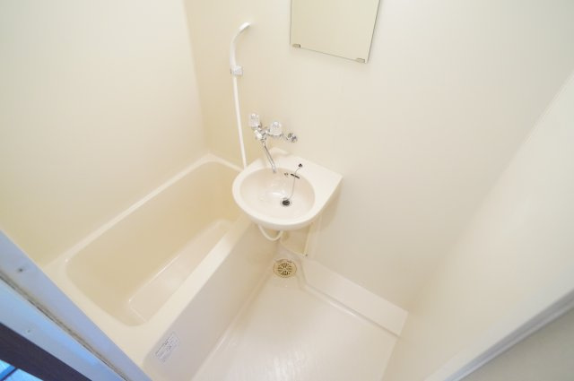 奈良パークヒルズの浴室