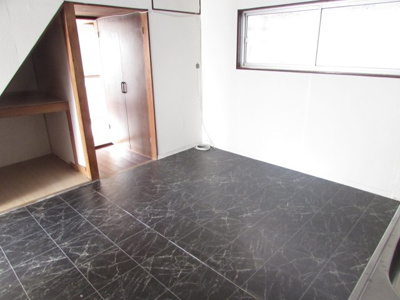 【居間・リビング】 | 由良１丁目一戸建