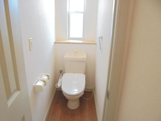 グランベル弐番館のトイレ|※同タイプの部屋写真です