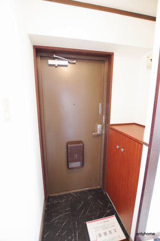 フローライト豊里Ⅰ　仲介手数料無料の玄関