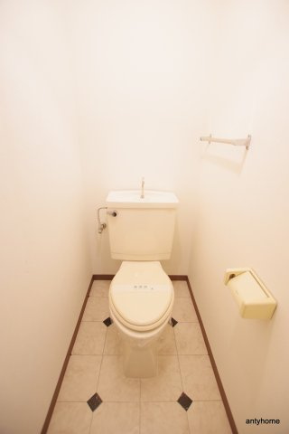 フローライト豊里Ⅰ　仲介手数料無料のトイレ