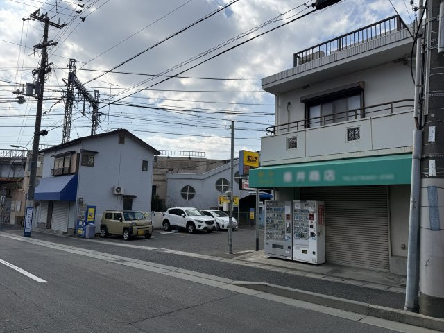 東灘区住吉宮町5丁目店舗付き住宅の外観