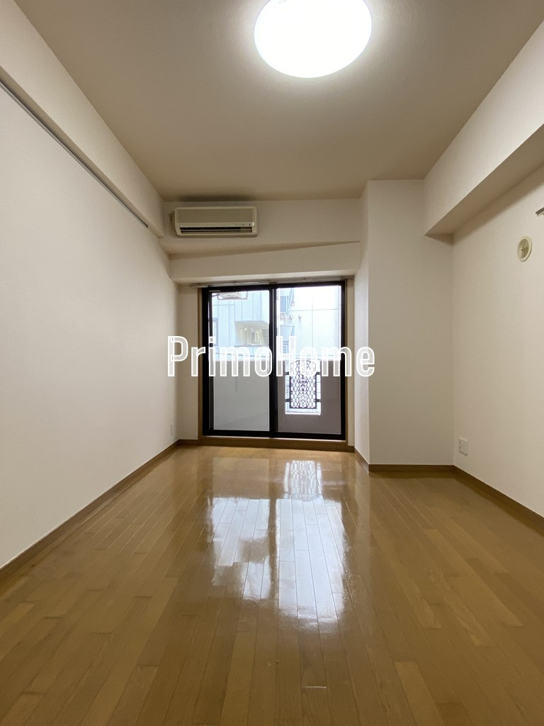 ステージファースト神田の居間・リビング