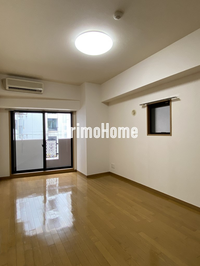 ステージファースト神田の居間・リビング