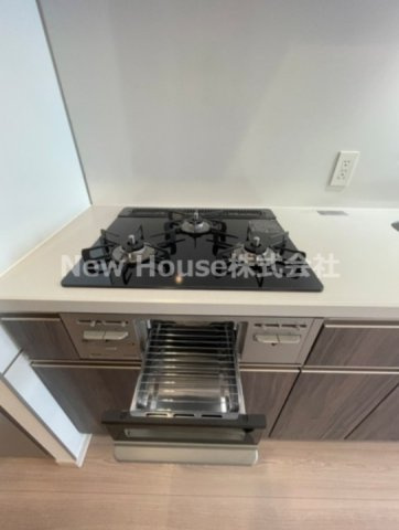 シーズンフラッツ滝野川のエントランス