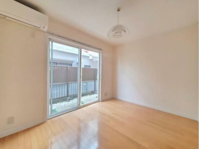 【居間・リビング】 | ヴィラ・ア・ラ・モード