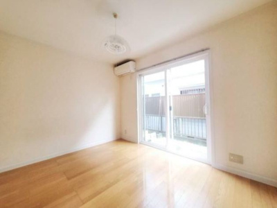 【寝室】 | ヴィラ・ア・ラ・モード