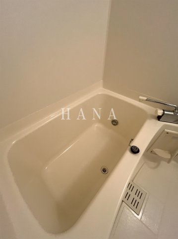 ブルージュの浴室