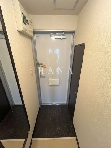 ブルージュの玄関