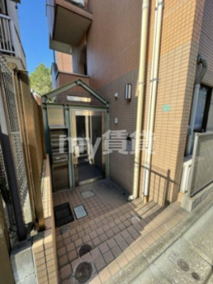 【エントランス】 | クレール山崎