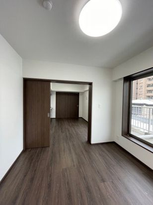 アイルプレミアム向島の寝室