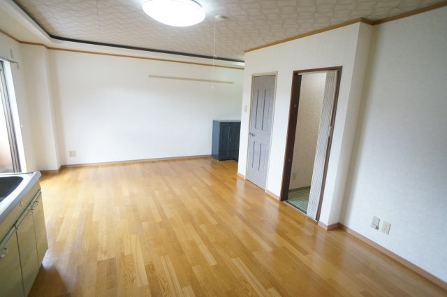 ザ・ノウブルマンション貴人館の居間・リビング