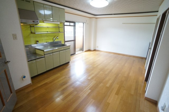 ザ・ノウブルマンション貴人館の居間・リビング