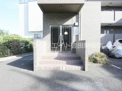 【エントランス】 | リビエール高幡