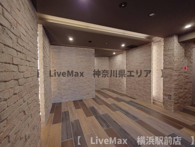 【エントランス】ＡＺＥＳＴ阪東橋Ⅱ