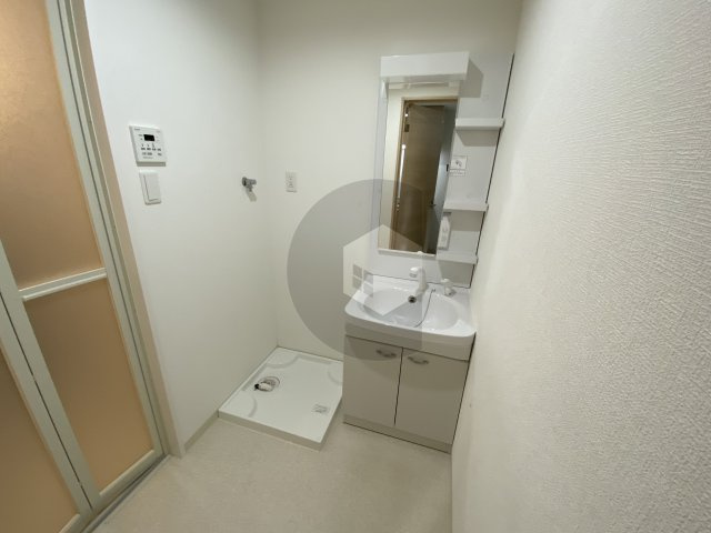 badge tomoi Est3の洗面所