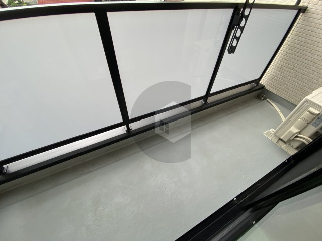 badge tomoi Est3のバルコニー