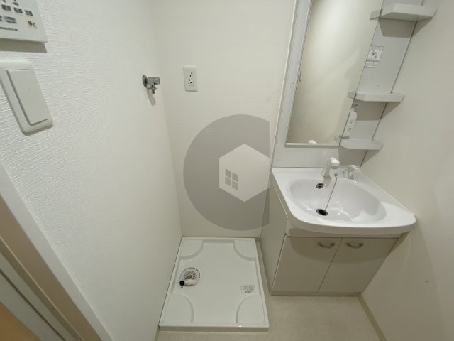 badge tomoi Est3の設備