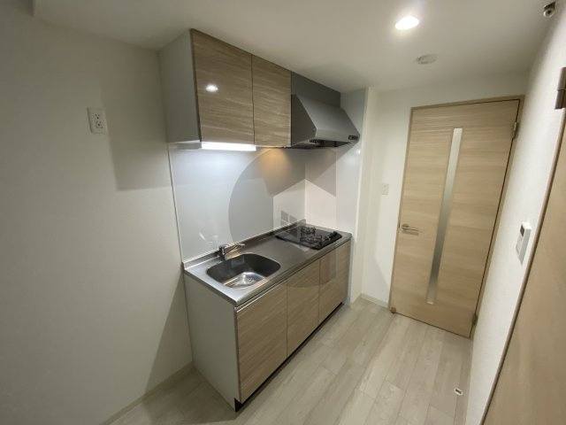 badge tomoi Est3のキッチン