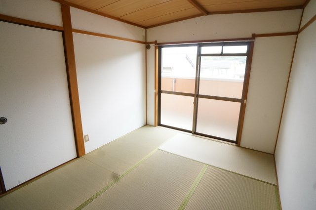 ザ・ノウブルマンション貴人館の和室